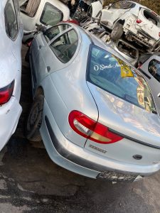 megane 1 çıkma parça