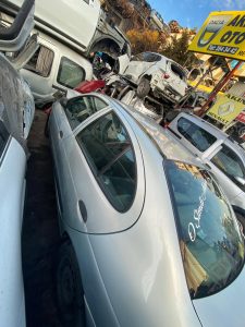 megane 1 çıkma parça